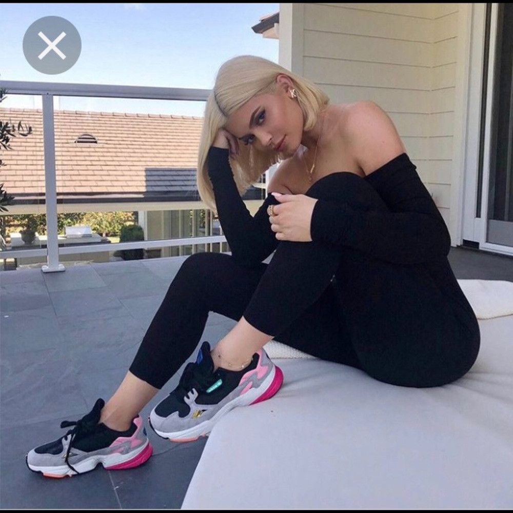 Adidas Falcon Sneakers